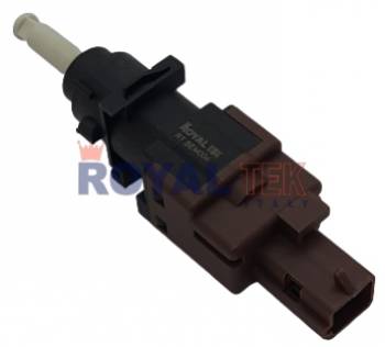 BULBO SENSOR DE EMBRAGUE ROYALTEK FIAT STILO / PUNTO / DUCATO / LINEA --- OEM 46840511 60685431 60816500